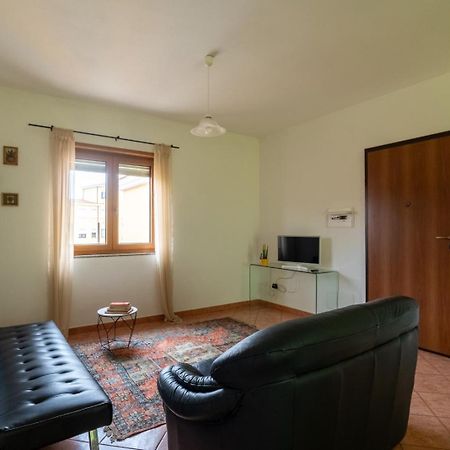 Appartamento In centro Tortolì Esterno foto