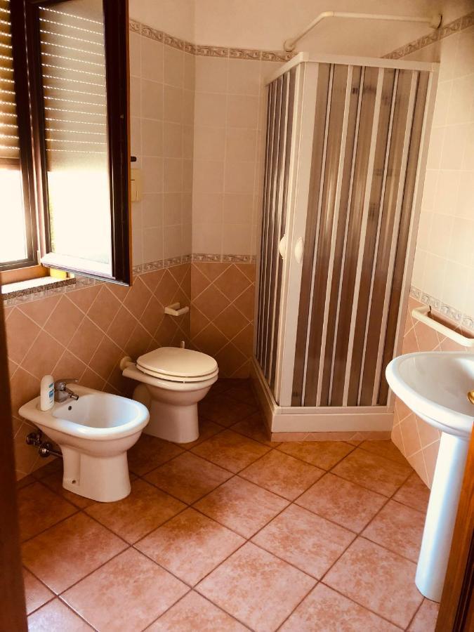 Appartamento In centro Tortolì Esterno foto